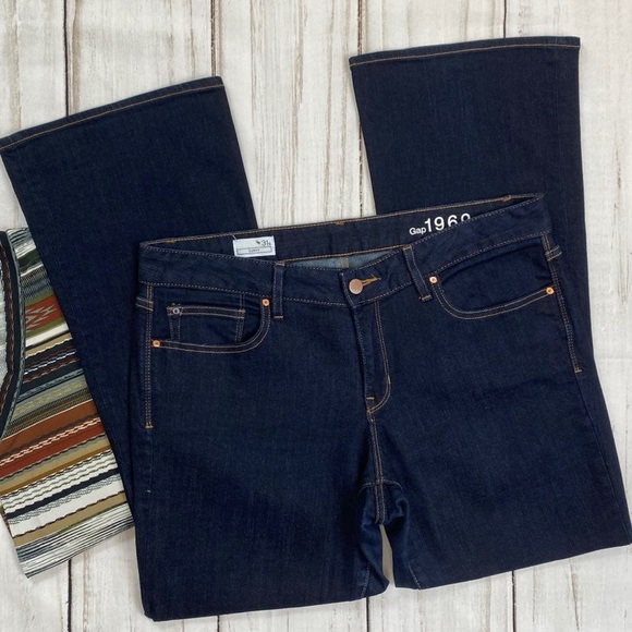 Gap Women’s Curvy Dark Rinse Jeans, 31S - Picture 5 of 8